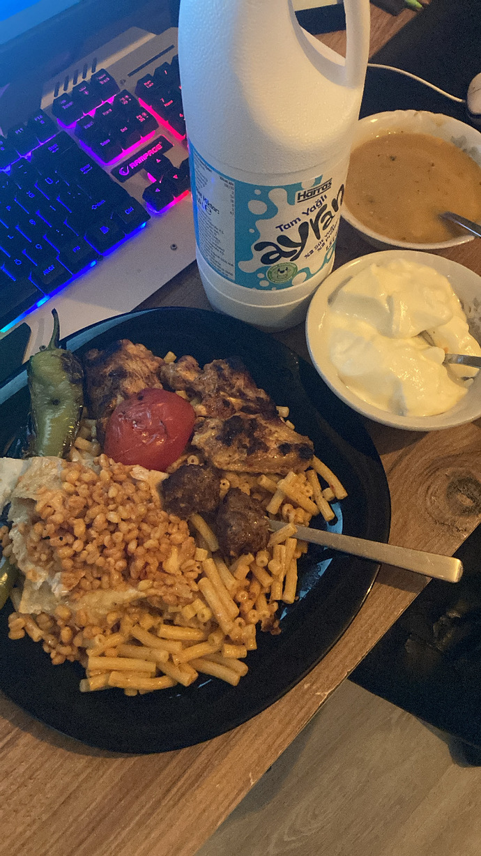 Sizi akşam yemeğine çağırsam gelir miydiniz?