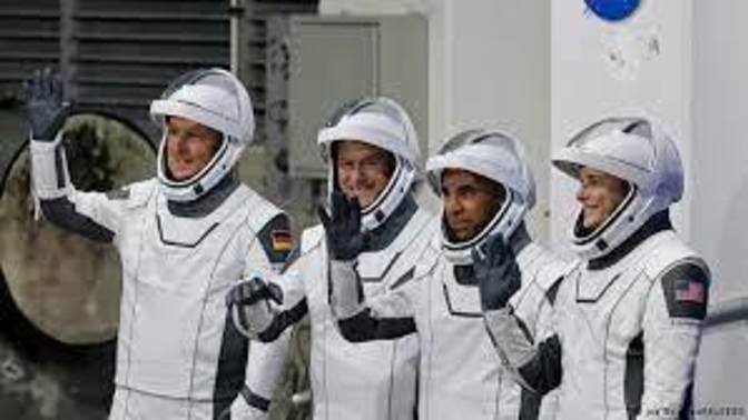 Astronot olmak ister miydiniz, neden?