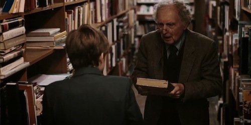 Öyle bir kitap ki, başlangıçtan itibaren içine sürüklüyor dediğiniz kitaplar var mı?