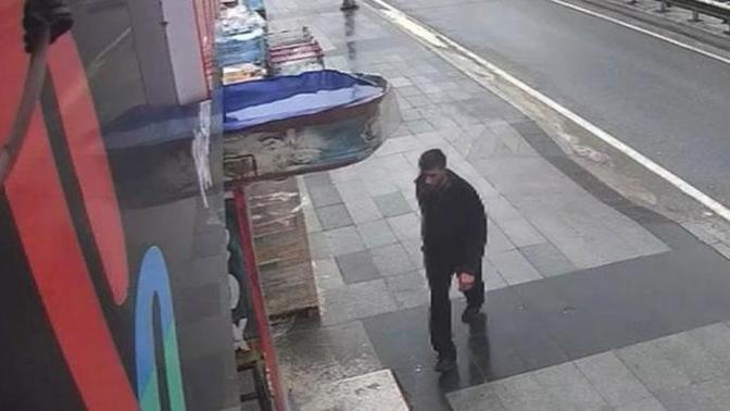 Esenyurt'ta bir şahıs, sokak sokak gezerek önüne gelen 11 kişiyi bıçaklamış. Ülke çok korkunç bir yer olmaya başlamadı mı?