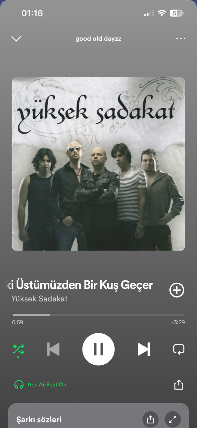 Dinlediğin şarkıdan bir söz ya da  dinlediğin şarkıyı direkt fırlat?
