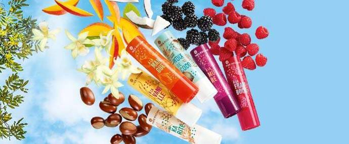 YVES ROCHER Onarıcı Dudak Balsamı