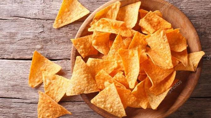 Film izlerken cips mi yoksa mısır mı tercih edersiniz?