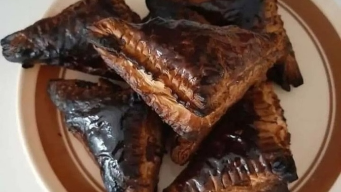 Uzaya gidişimizin şerefine size börek yaptım nasıl olmuş?