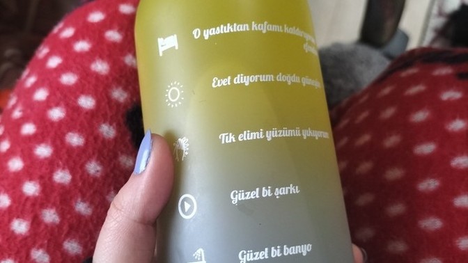 Günlük ne kadar su içersiniz?