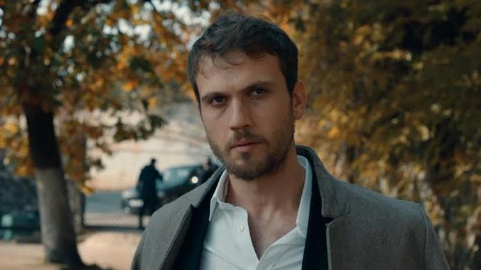 Bu dizi karakterlerinden hangisi favoriniz ?