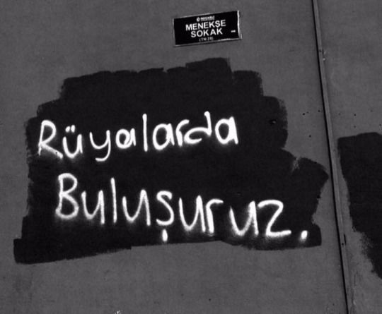 Rüyalarda buluşmak istediğiniz birisi var mı?