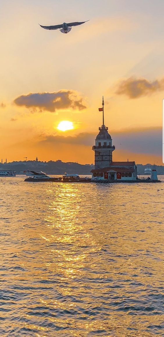 Gün sizin için saat kaçta başlıyor?