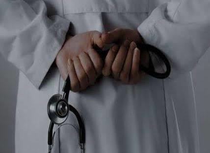 Doktor 4 dk ömrünüz kaldı dese hangi şarkıyı açardınız?