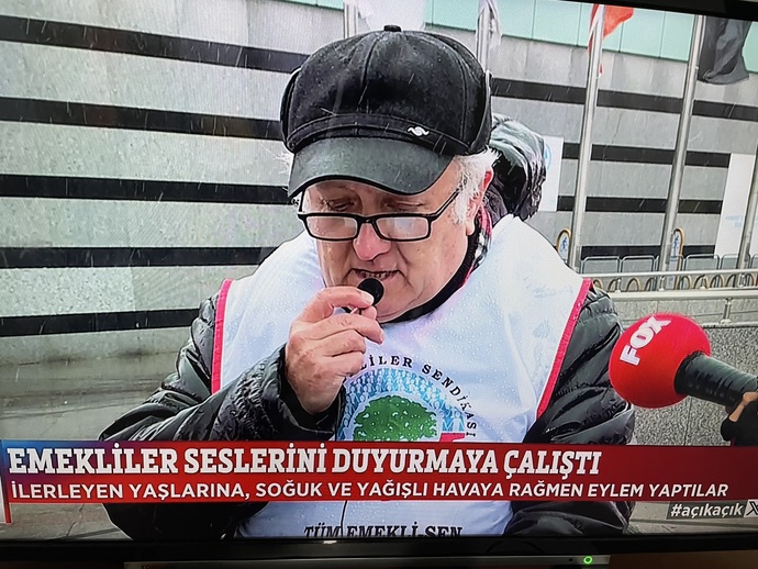 Emekli maaşları hakkında ne düşünüyorsunuz?