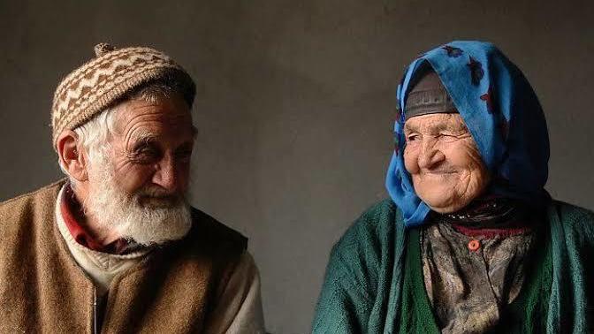 Akraba ziyaretine giderken ikramlık birşeyler götürür müsünüz?