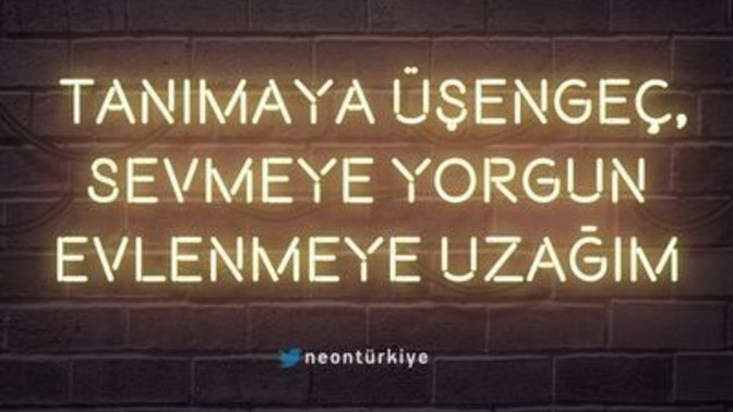 Flört konusunda mı daha iyisiniz, yoksa ciddi ilişkide mi?