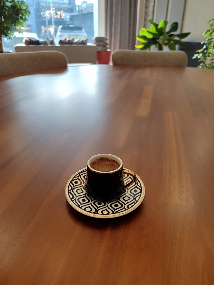 Kahveyi daha çok ikram eden misin, ikram edilen misin?