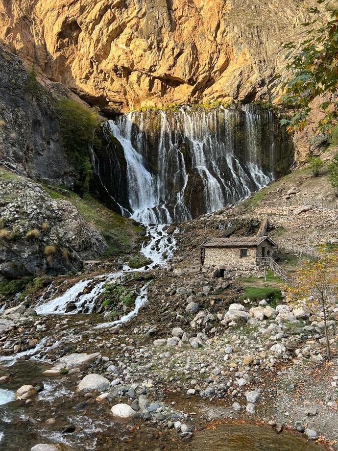 Bugüne kadar seyahat ettiğin yerlerden en sevdiğin neresi?