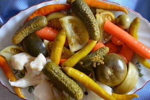 Turşuyu en çok sevip aradığınız yemek hangisi 😋?