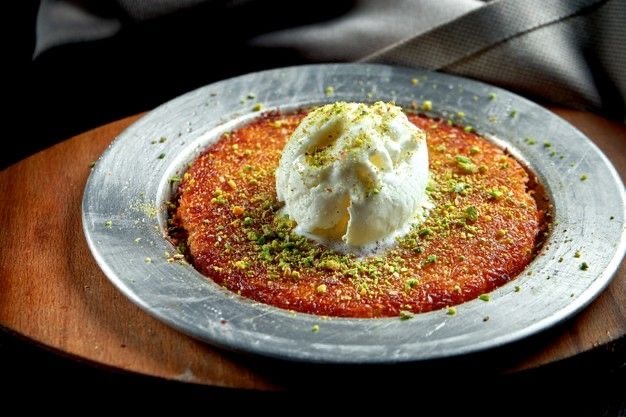 Künefe mi, waffle mı?