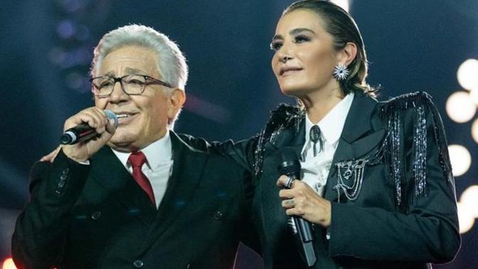 En sevdiğiniz şarkıcının konserine gitseniz, onunla hangi şarkıyı söylemek istersiniz🎙︎?