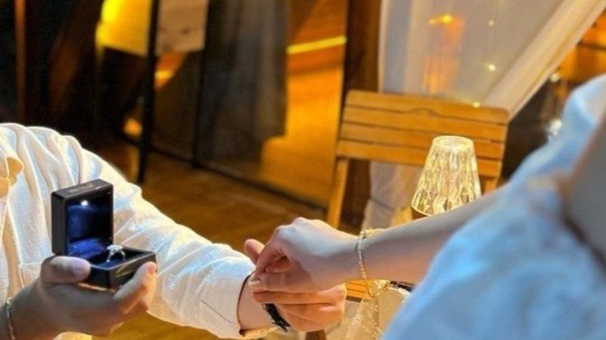 Evet dedim!💍🥰❤️ Yüzüğüm ve ortam nasıl?
