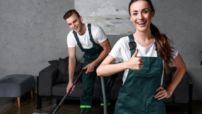 Ev temizliği için eve yardımcı çağırmak lükse mi giriyor?