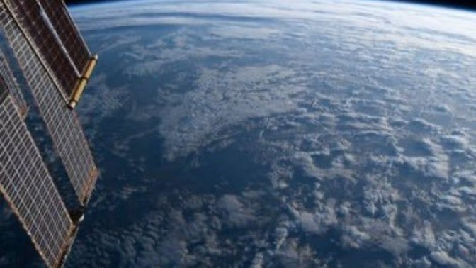 Astronot Alper Gezeravcı, uzay istasyonundan Dünya’yı çektiği bir fotoğraf paylaştı! Yerinde olmak ister miydiniz?