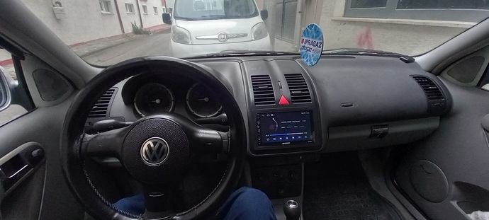 Arabanızın teybi orijinal mi?