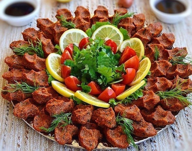 Çiğ köfte mi, kısır mı?
