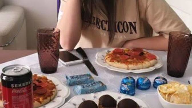 İlk buluşmada yemek mi yoksa tatlı mı tercih edersiniz?