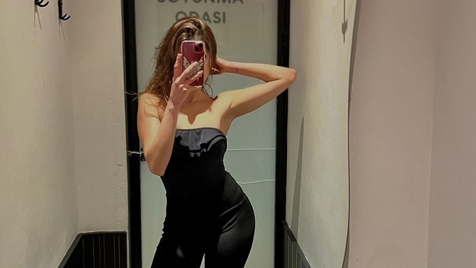 Spor salonlarını aynaları için sevmem suç mu?