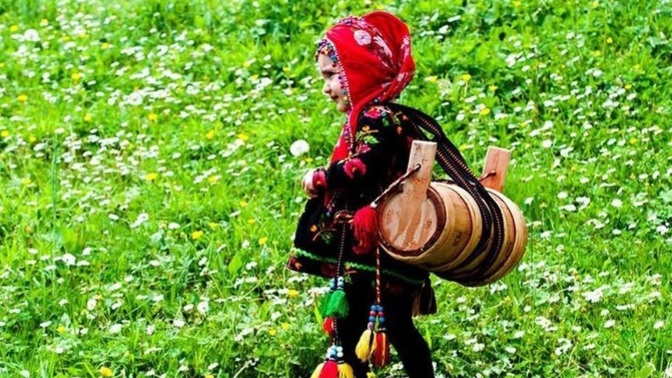 Sürekli dilinize takılan şiveli kelimeler oluyor mu?