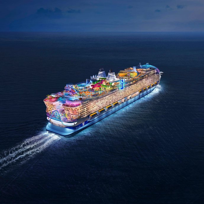 Dünyanın en büyük yolcu gemisi Icon of the Seas ilk yolculuğuna başlamış. Titanik filmini anımsatmıyor mu?