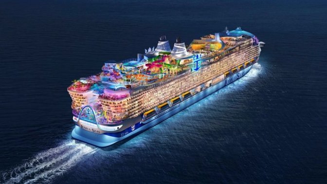 Dünyanın en büyük yolcu gemisi "Icon of the Seas" ilk yolculuğuna başlamış. Titanik filmini anımsatmıyor mu?