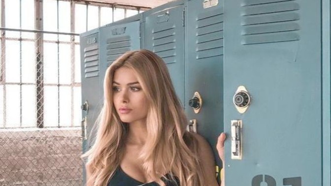 Sevdiğiniz insan ilişkinizde ailesi ve akrabalarından mı, karşı cins arkadaşlarından mı akıl alırsa onun aklını alırsınız 😘✨?