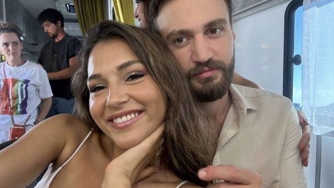 Güzel kızların yanında gördüğünüzü iddia ettiğiniz çirkin erkekleri ben hiç görmedim. Çirkinlerin sevgilisi oluyor mu?