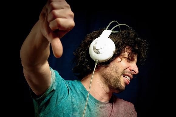 Hiçbir şekilde dinlemem dediğin müzik türü var mı?