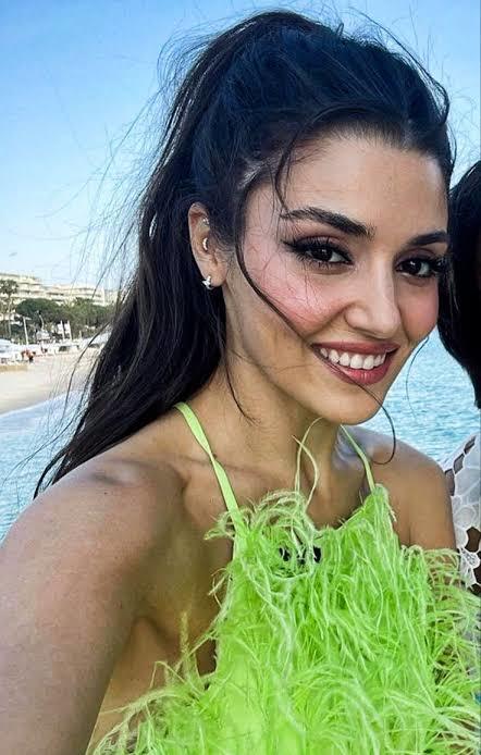 Hangi popüler ünlü kadın daha güzel?