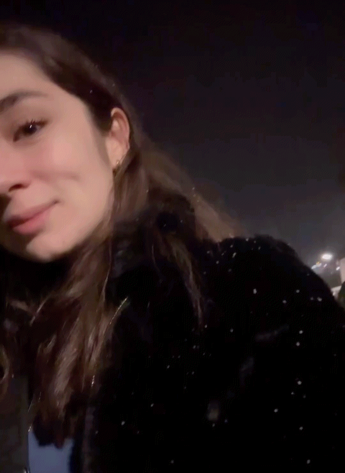 Yarın her yer bembeyaz olur umarım. Yaz-kış fark etmez, en güzel havalarda dışarı çıkıyor musunuz?