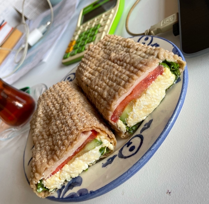 Proteinli sandviç