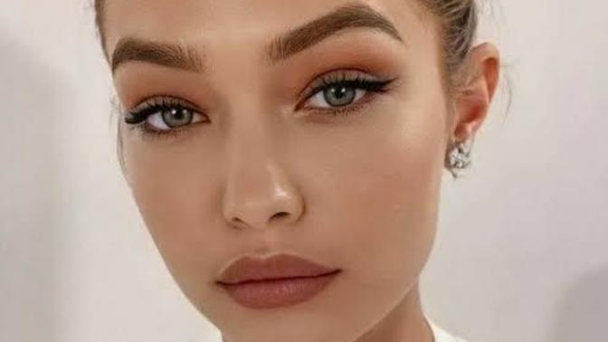 Düğüne giderken sade bir makyaj mı tercih edersiniz abartı makyaj mı?