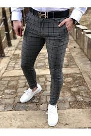 Beyaz renk ayakkabı hangi renk pantolonla daha uyumlu olur?