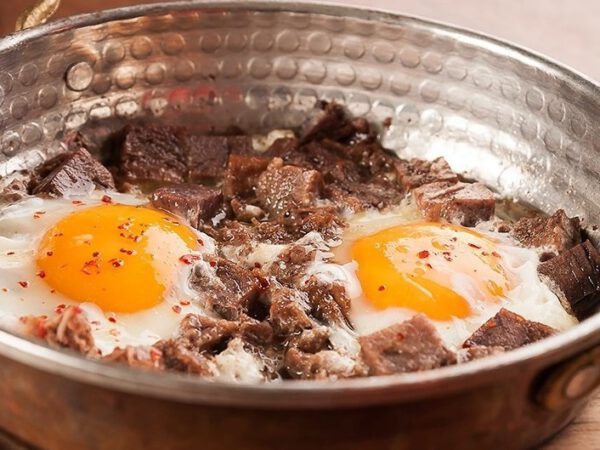 Yumurtasız bir kahvaltı düşünemiyorum. Siz yumurtanın hangi halini seviyorsunuz ?