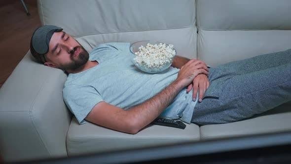 Bir günde en fazla kaç saat film/dizi izleyebilirsiniz?
