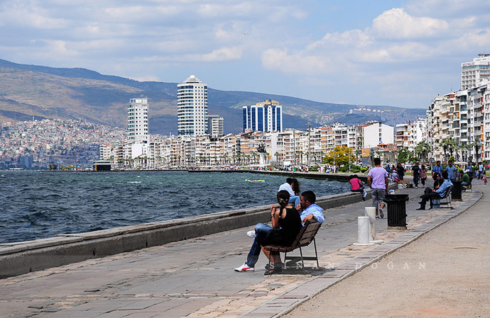 Birlikte bir gün geçiriyoruz. Benimle ne yapıyor olurdun?