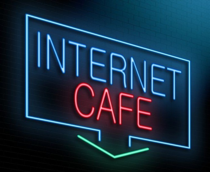İnternet kafeye giden kızdan olur mu?