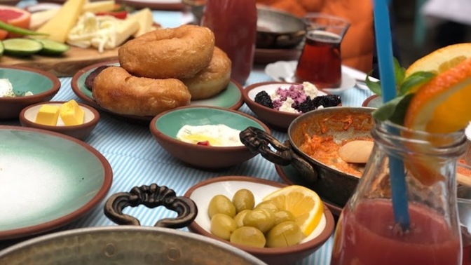 Sofranıza gelince sizi ekstra mutlu eden kahvaltılık hangisi?
