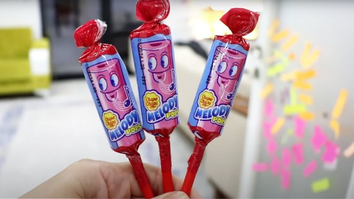 90li yillarin abur cuburlarından en çok hangisini severdiniz?