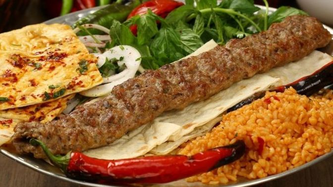 Adana kebap mı yoksa pizza mı?