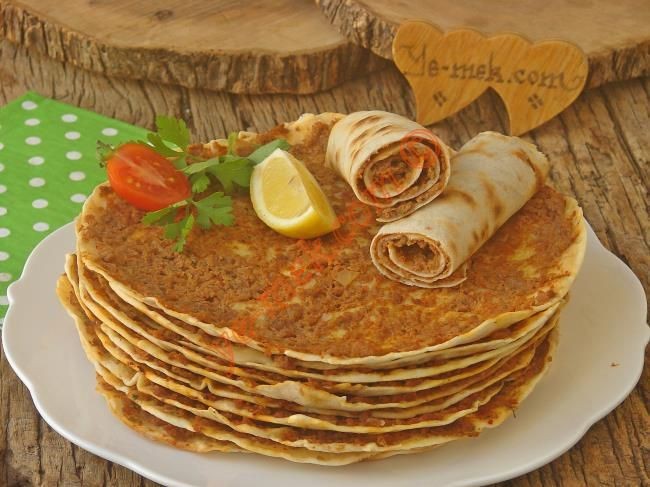 Bir hafta boyunca tek yemek yiyecek olsan ne seçerdin?