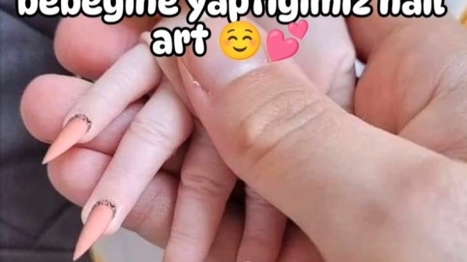 Güzellik merkezi açacağım Aylin hanımın 3 aylık bebeğine yaptığımız tırnak nasıl olmuş 😊?