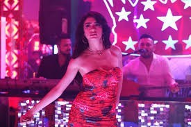İnsanların pavyon dansına özenmesi hakkında ne düşünüyorsunuz?