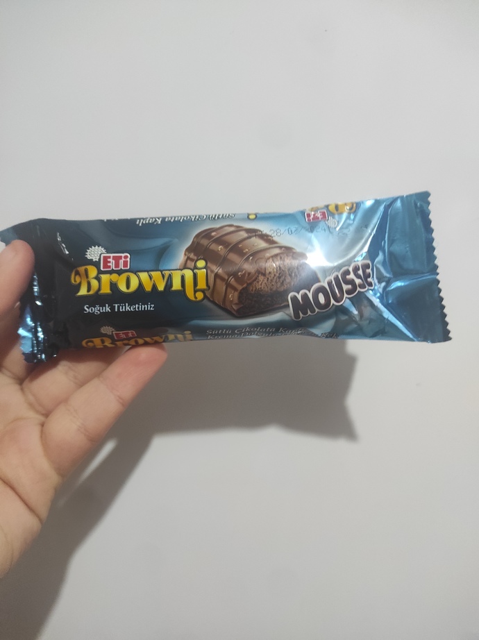 Brownienin mousse olanına bağımlı oldum böyle bir güzellik olamaz ya siz denediniz mi?
